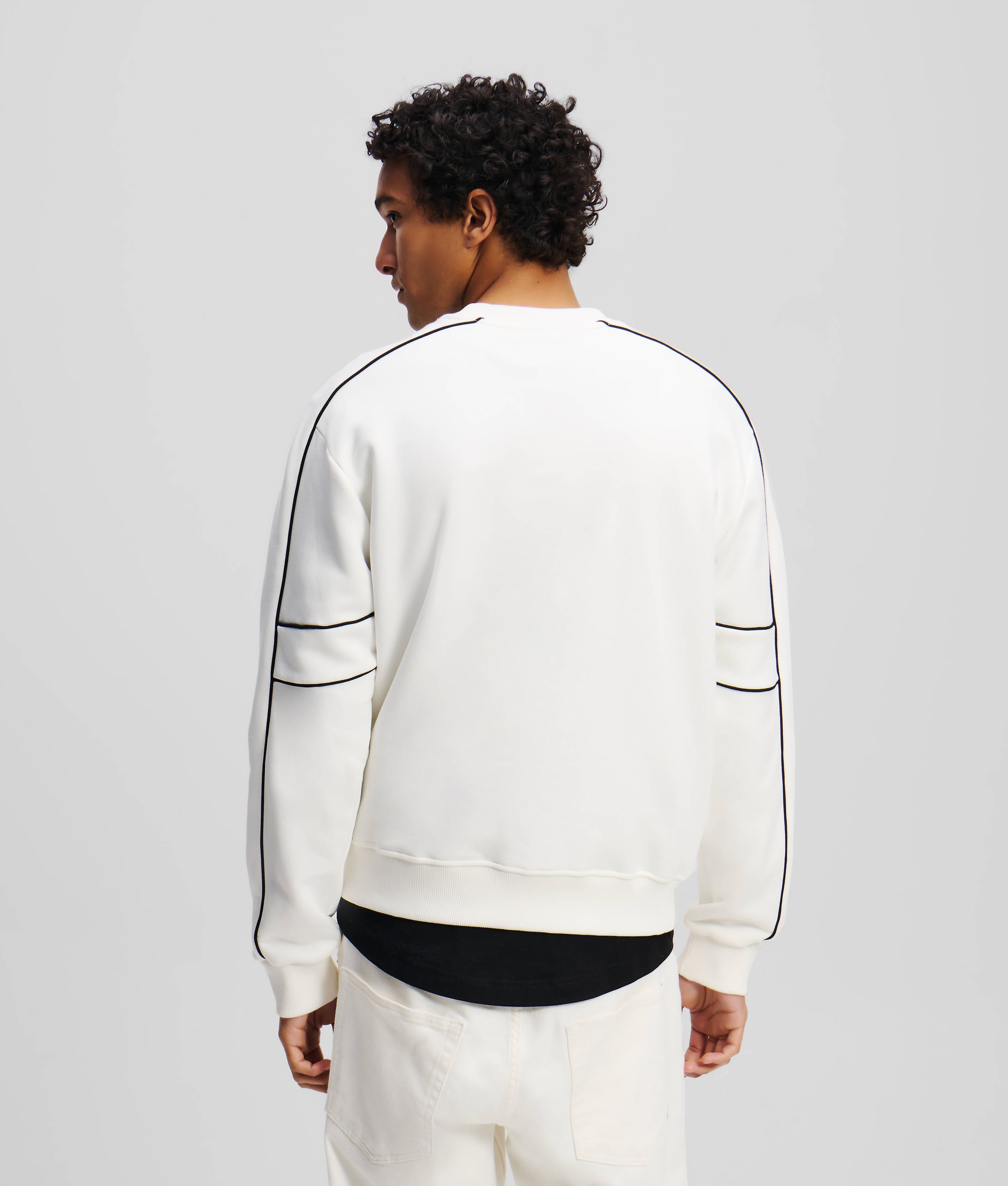 PIPING SWEATSHIRT