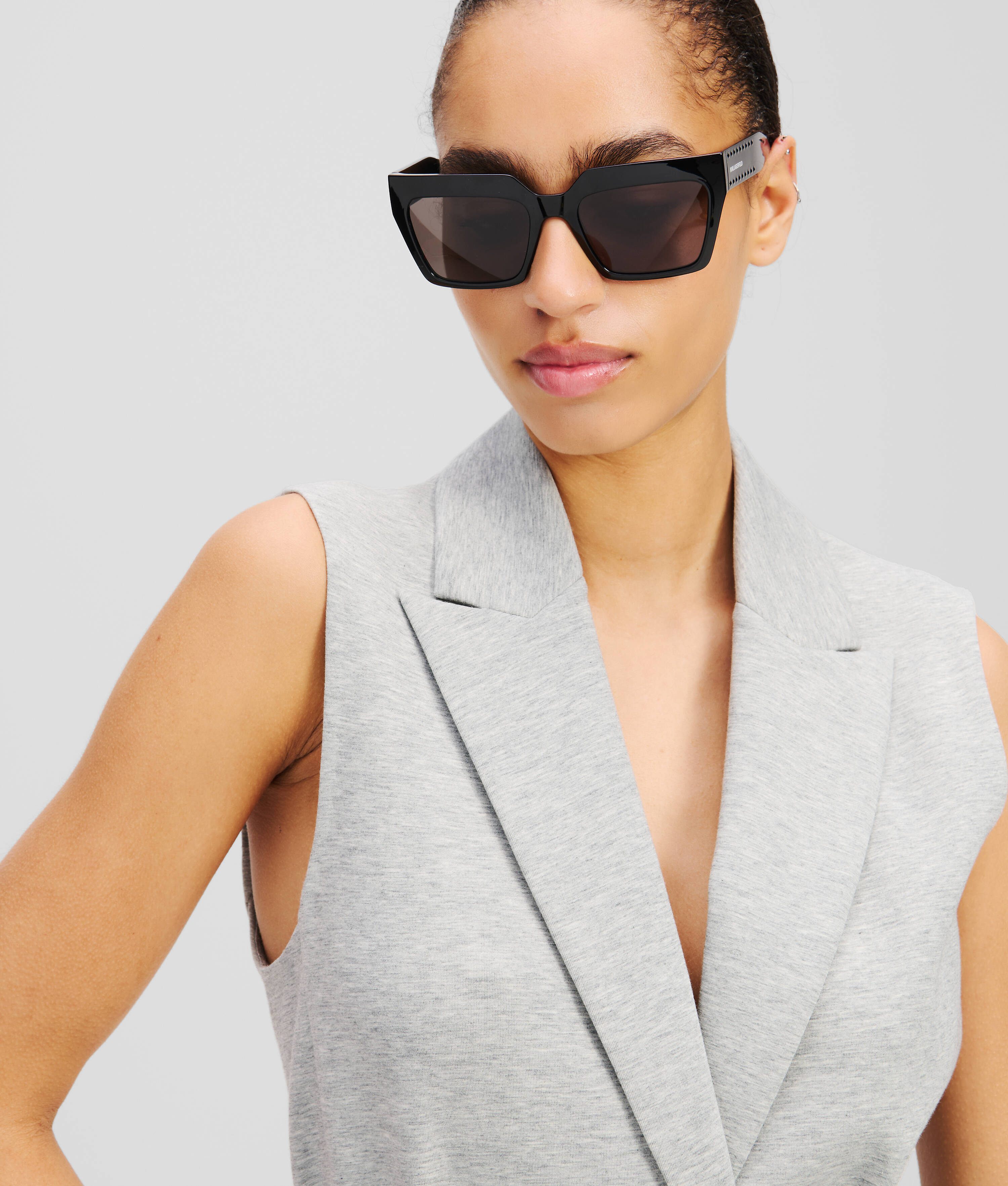 SPACE JAM SUNGLASSES